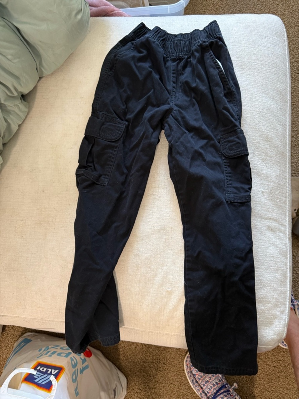 The Children's Place Black Cargo Pants with Elastic Waist